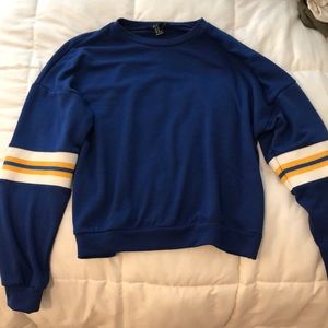 Forever 21 crop top crew neck